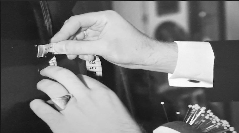 Bespoke vs. Made-to-Measure – and why we choose the latter.