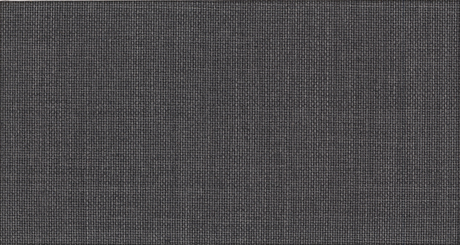 GREY MEDIUM PLAIN IMAGE SUITING