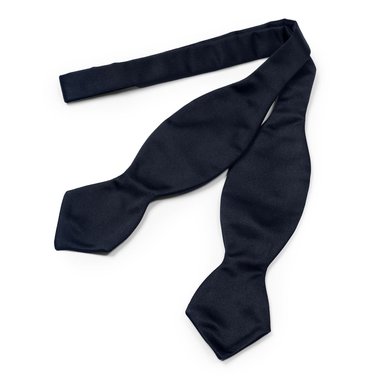 MIDNIGHT BLUE DIAMOND SELF-TIE BOW TIE