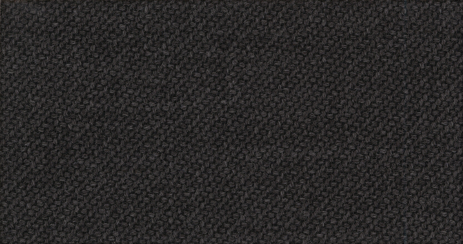 GREY DARK PLAIN TREND SUITING